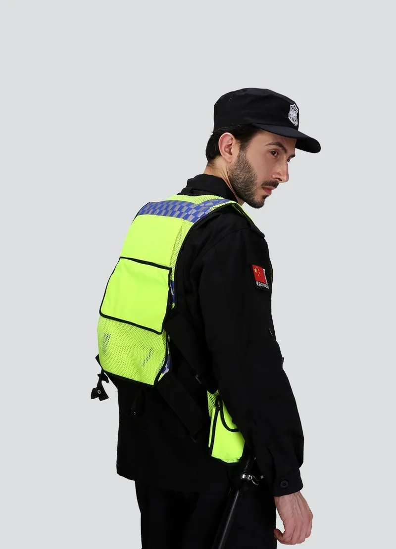 Reflective Clothing for Construction Site Safety Multi-Bag Vest with Fluorescent Jacket and Glow-In-The-Dark Tape